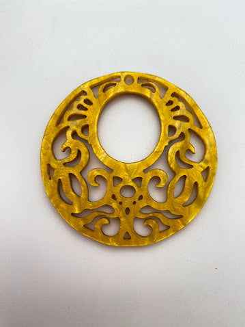 Filigree Circle 2.5” Saffron