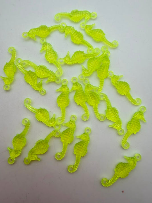 Seahorse Charm 28mm Neon Yellow