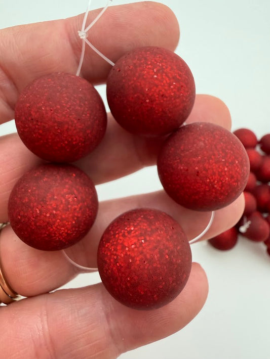 Round 20mm Matte Glitter Lipstick Red