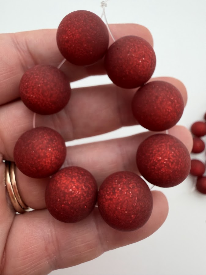 Round 16mm Matte Glitter Lipstick Red