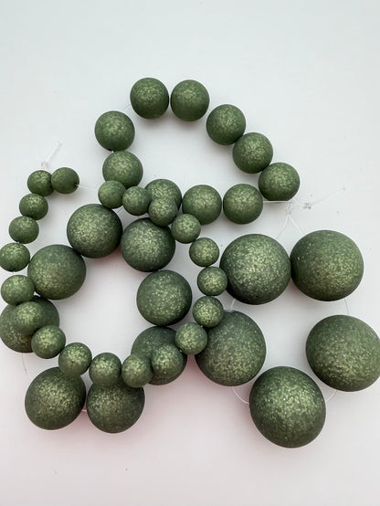Round 8mm Matte Glitter Martini