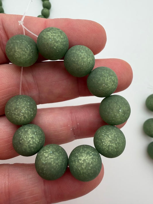 Round 12mm Matte Glitter Martini