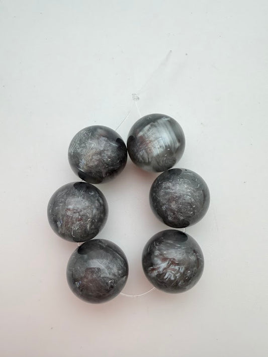 Round 16mm Crystal Glow Storm