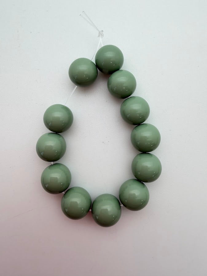 Round 10mm Sage
