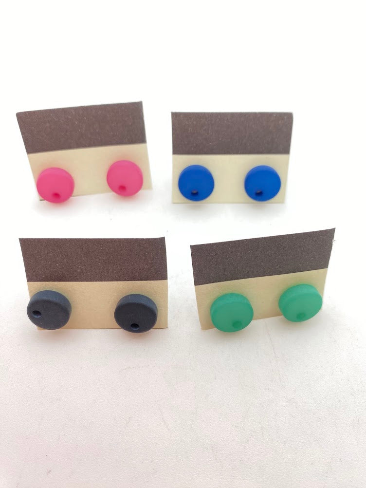 Stud with loop 10mm Satin Matte Atollo