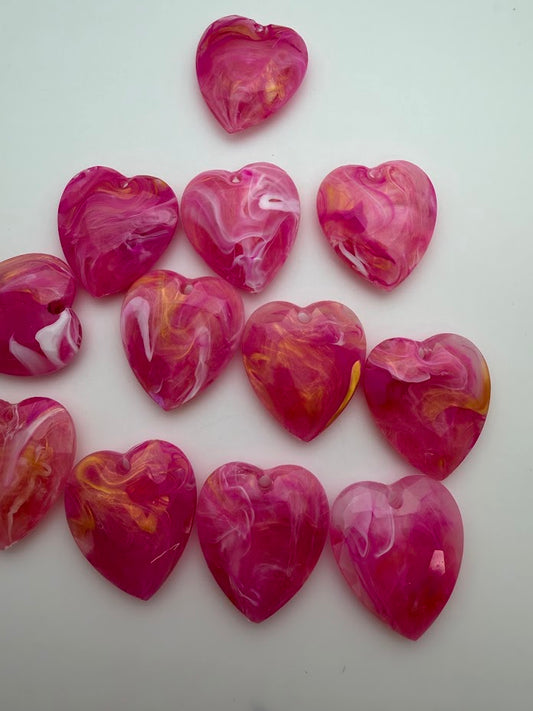 Faceted Heart Pendant 36mm Golden Fuchsia