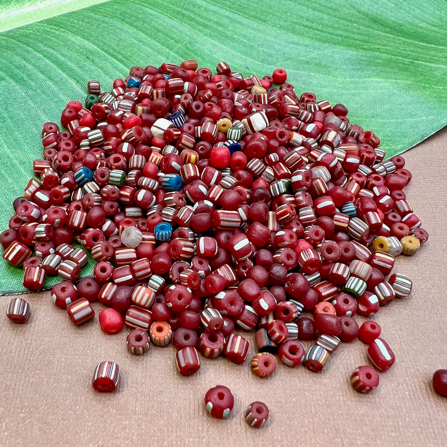 Java Glass - Rose are Red Mix