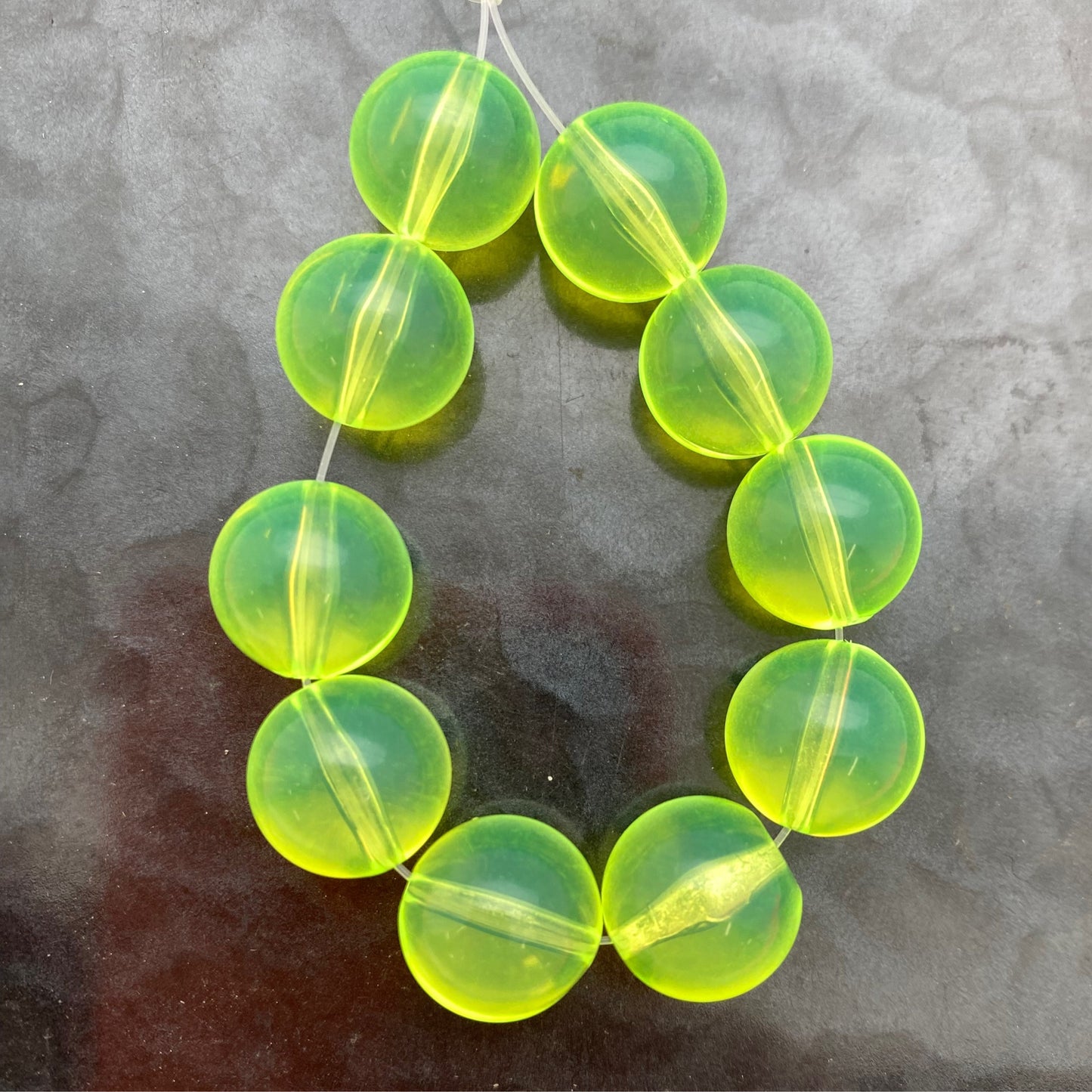 Round 12mm Yellow Neon