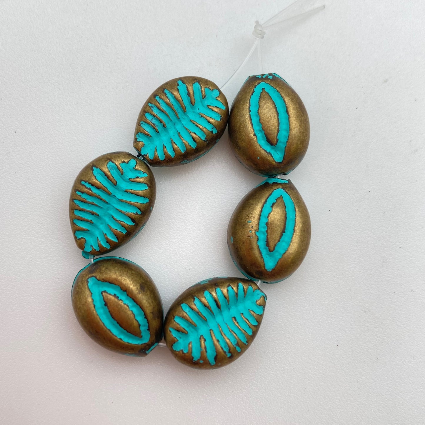 Puka Shell 15mm Patina