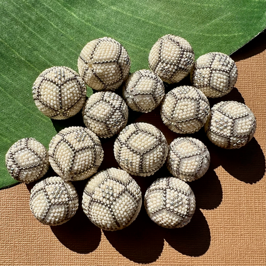 Winter White Silver Beaded Beads