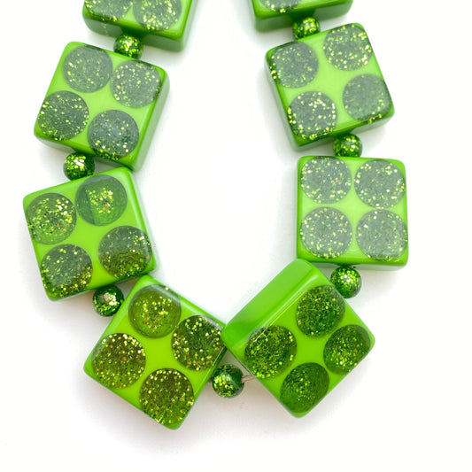 Glitter Square 20mm Kiwi Glitter Polka Dot