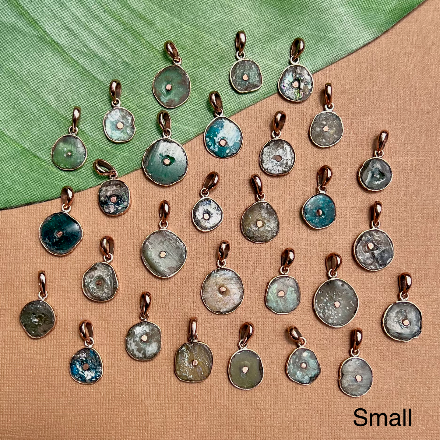 Roman Glass Round Pendants - 1 Piece