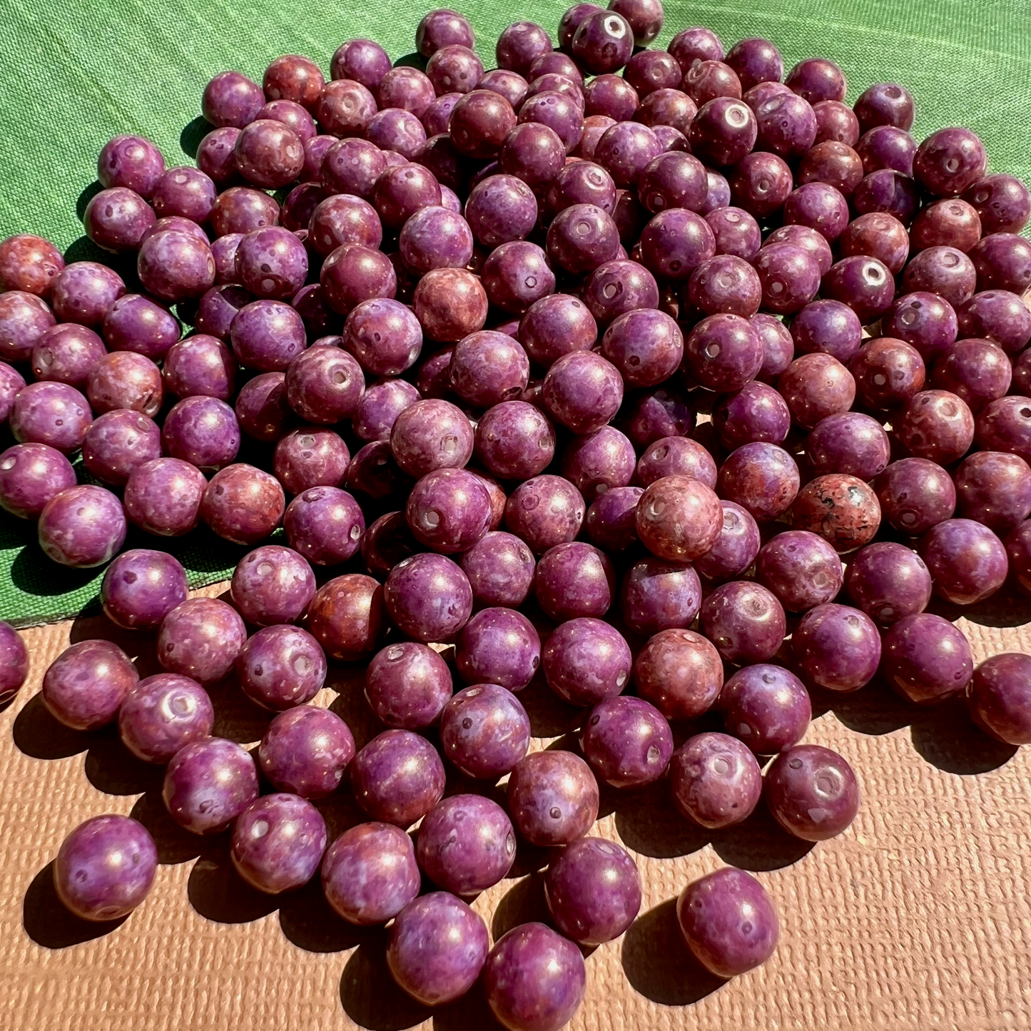 Picasso Dark Purple 8mm Round Beads - 100 Pieces