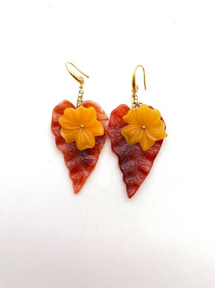 Leaves Pendant 50mm Carnelian