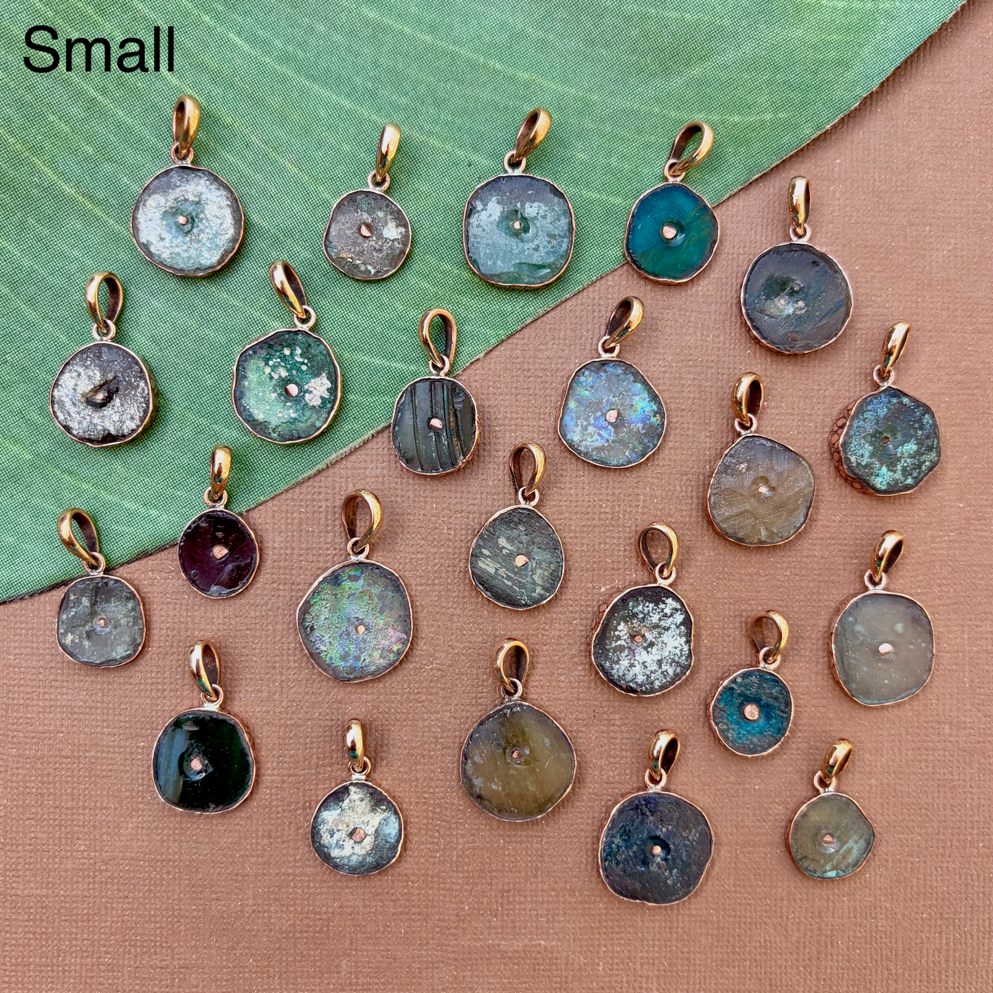 Roman Glass Round Pendants - 1 Piece