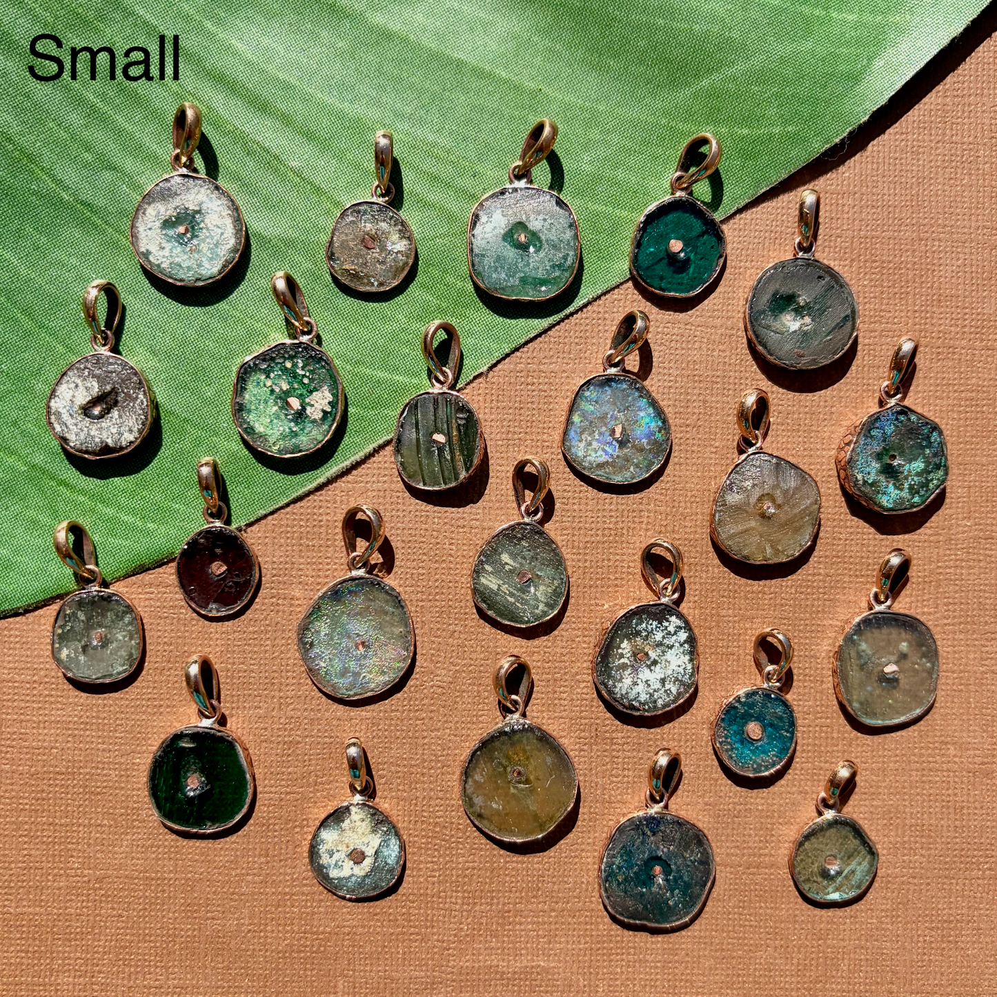 Roman Glass Round Pendants - 1 Piece