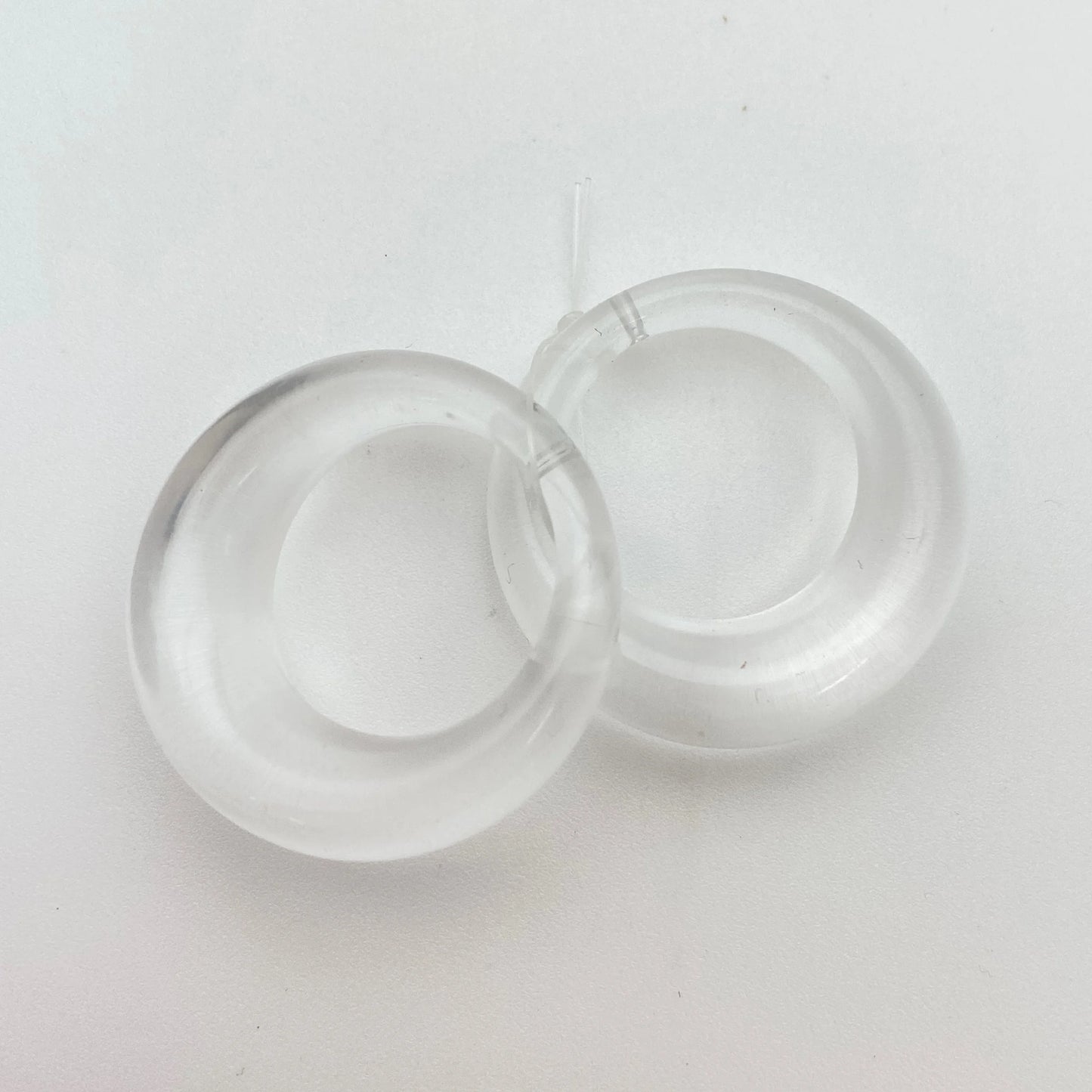 Hoop with top hole 35mm Clear