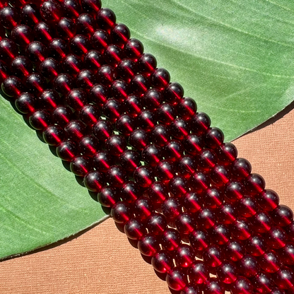 Red 10mm Round - 25 Pieces