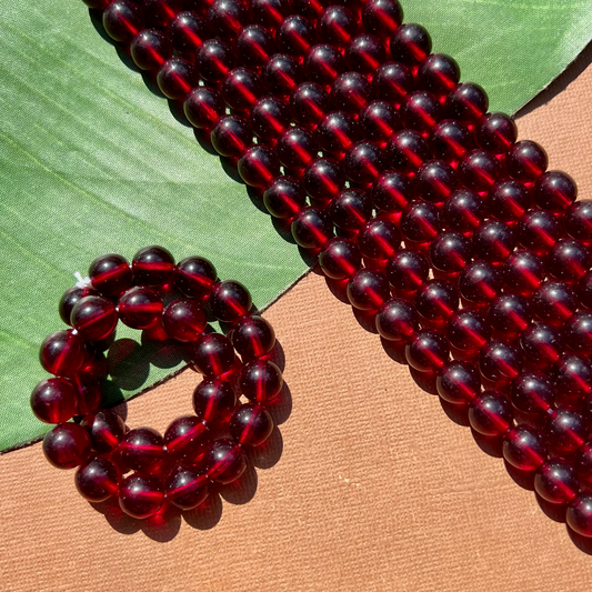 Red 10mm Round - 25 Pieces