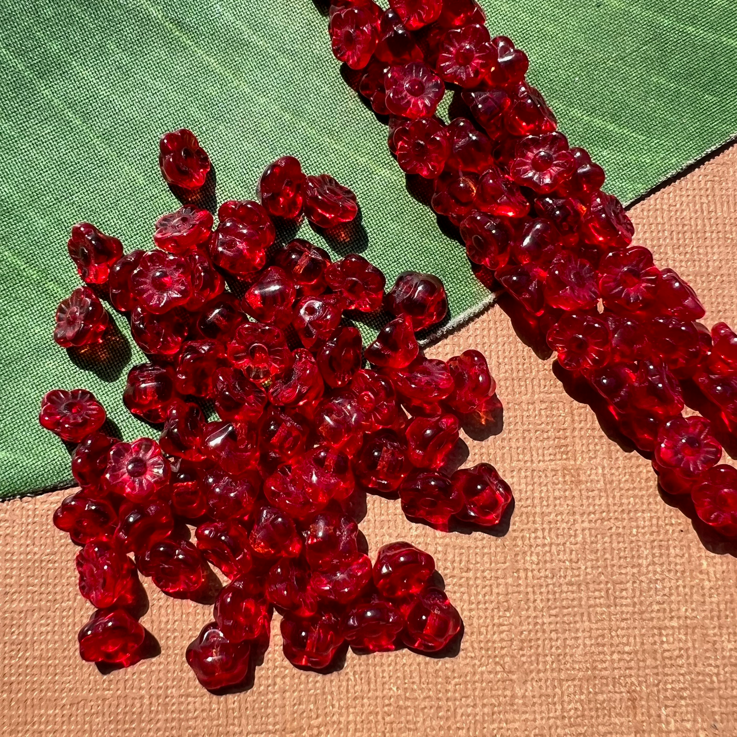 Red Flower Shank Buttons - 50 Pieces