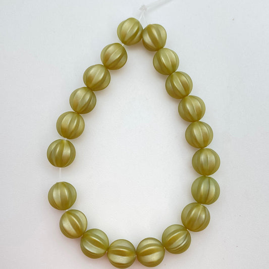 Melon 8mm Sage Pearl