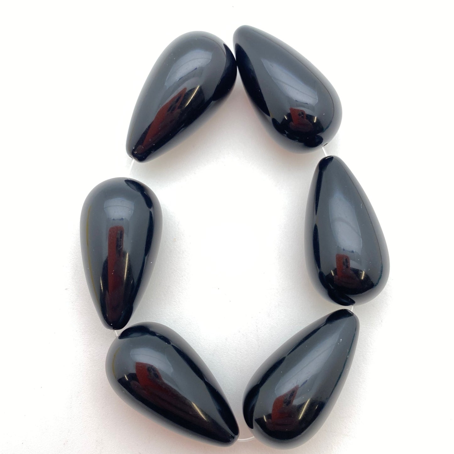 Pear Drop 26x14mm Jet