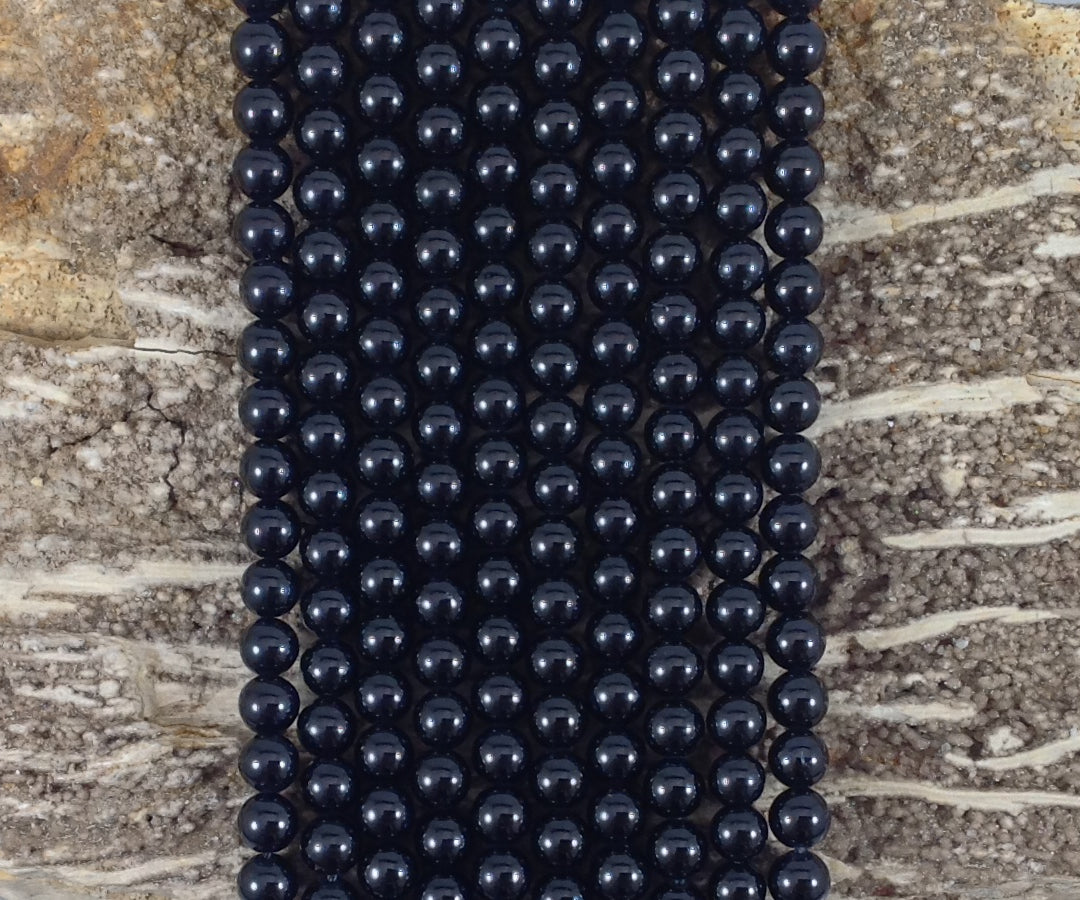 Black Tourmaline Round