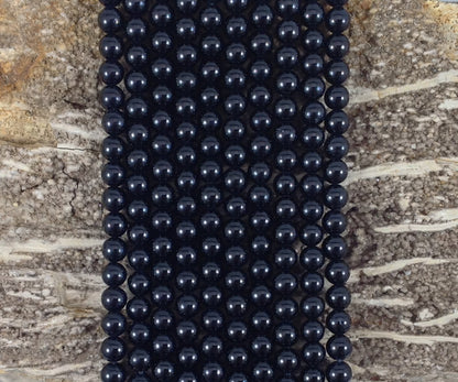 Black Tourmaline Round