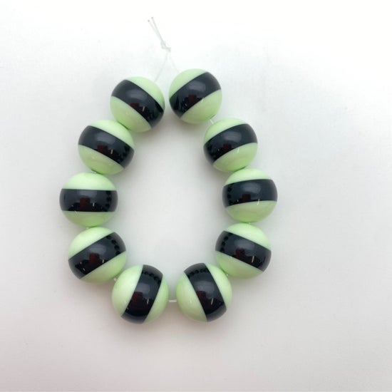 Layered Round 14mm Mint/black