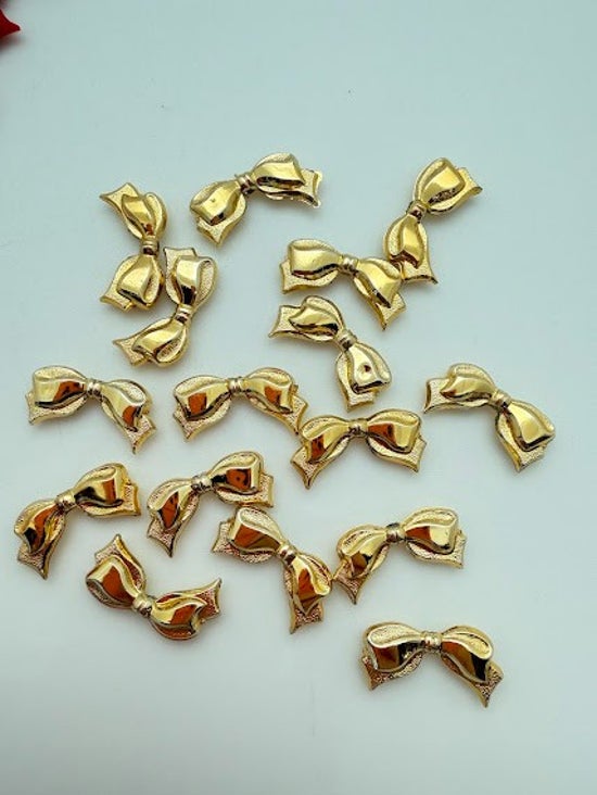 Bows 21mm Gold Plated