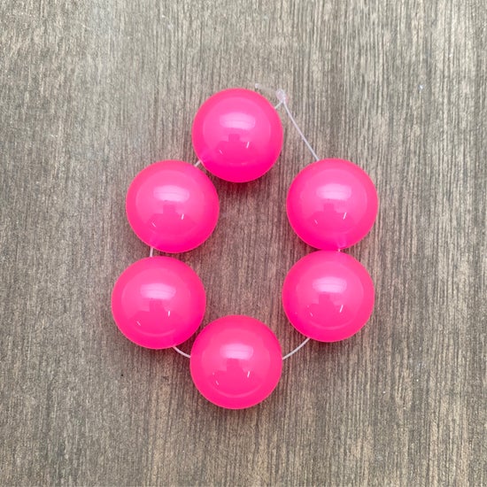 Round 20mm Pink Neon Opaline