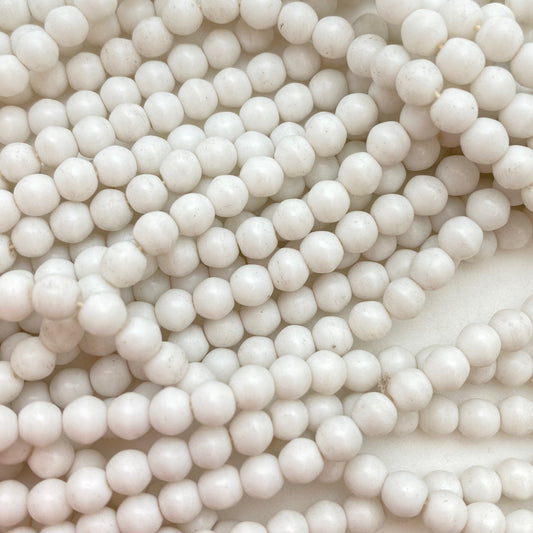 Vintage Glass Round 5mm White