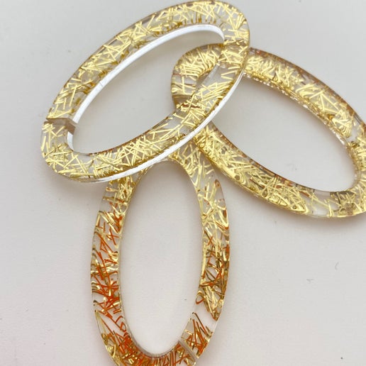 Chain Link 47x26mm Glitter Gold