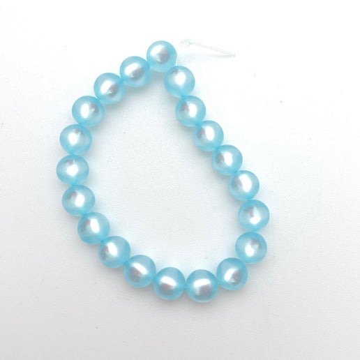 Moon glow Round 8mm Iceberg