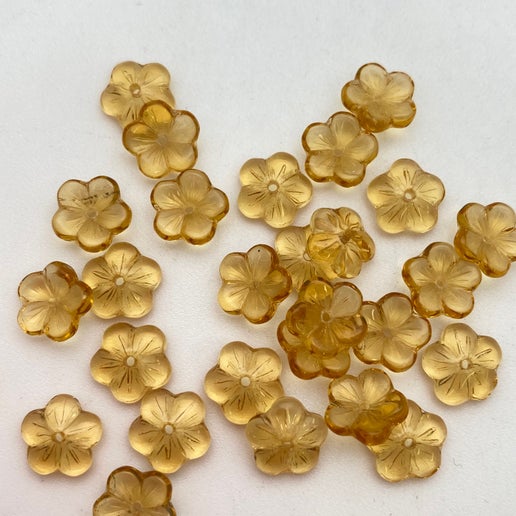 Vintage Glass Flowers cap 8mm Topaz