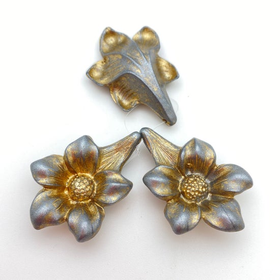 Flower Pendant 42mm Gray with Gold - FL-0058-C