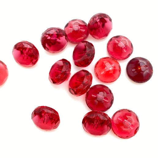 Button Faceted 10mm Cranberry - BUTTON-0147-A