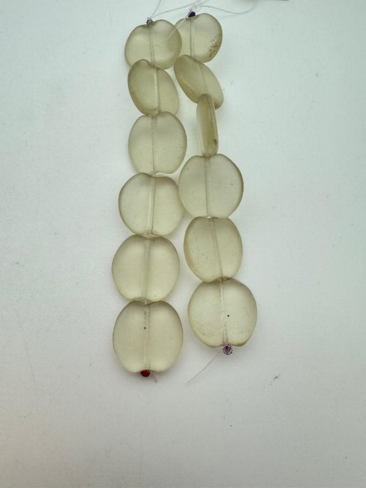 Vintage Glass Flat 18mm Jonquil Matte