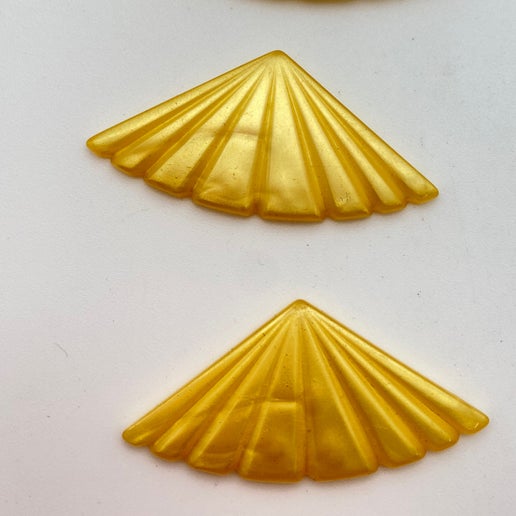 Lucite Cab Fan 52x25mm Yellow