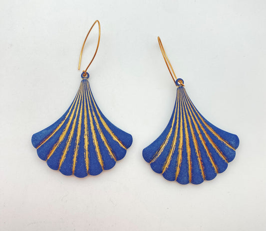 Scallop Drop 55mm Navy and Gold Matte