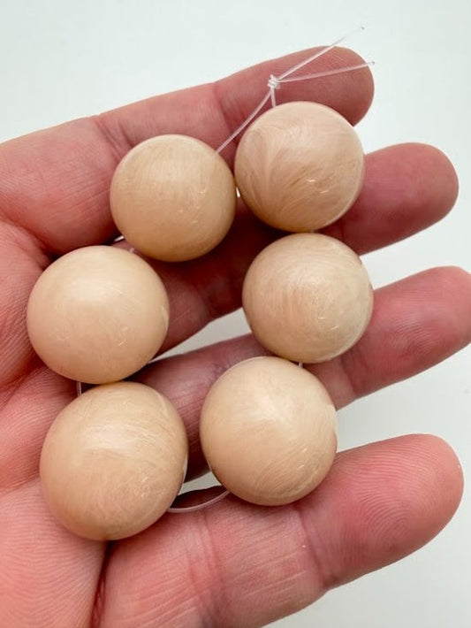 Round 20mm Wheat Marble