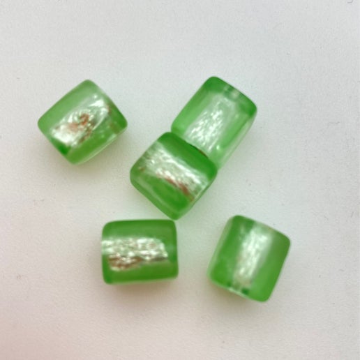 Cube 10mm Jadeite - YAYIN