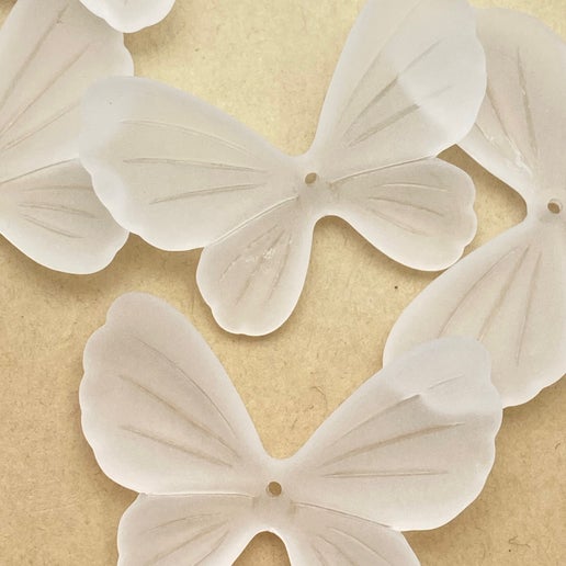 Butterfly 38mm Crystal Matte