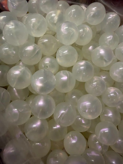 Round 18mm Unicorn Glow