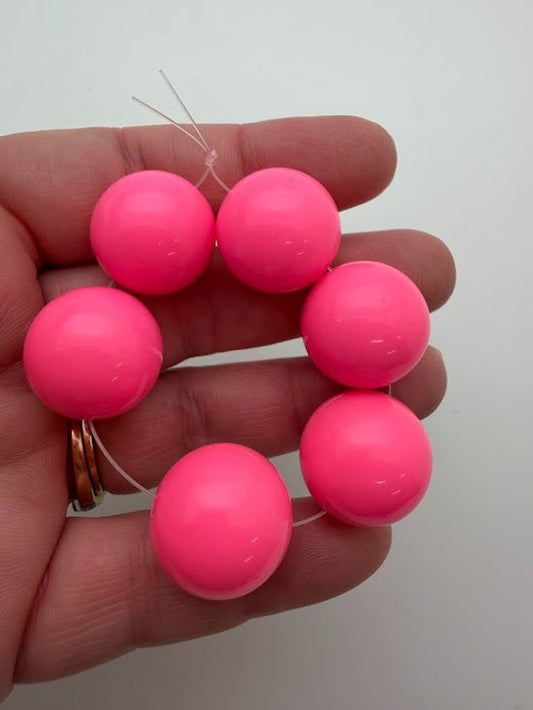 Round 22mm Bubble Gum Pink