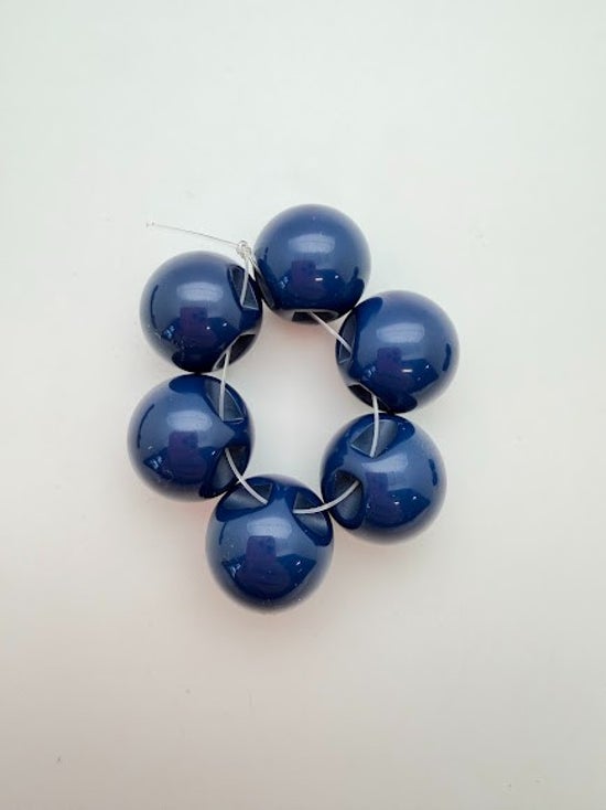 Bauble 18mm Hot Royal Blue