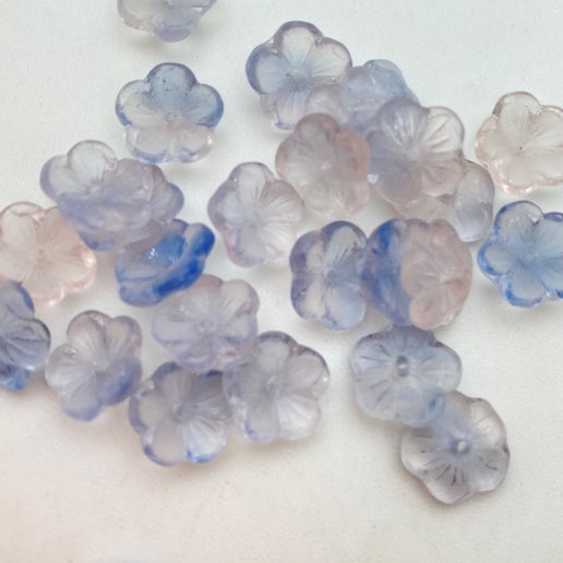 Vintage Glass Flowers cap 10mm Two-Tone