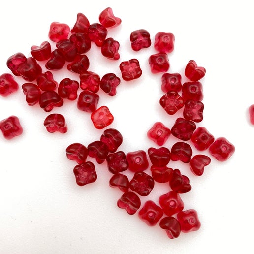 Vintage Glass Flowers cap 6mm Cranberry