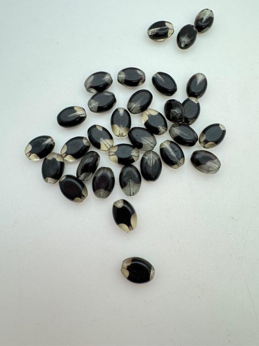 Vintage Glass Flat Oval 12mm Two-Tone Jet