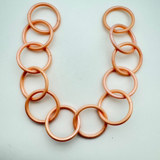 Resin Chain Link 14"x37mm Peach Pearl